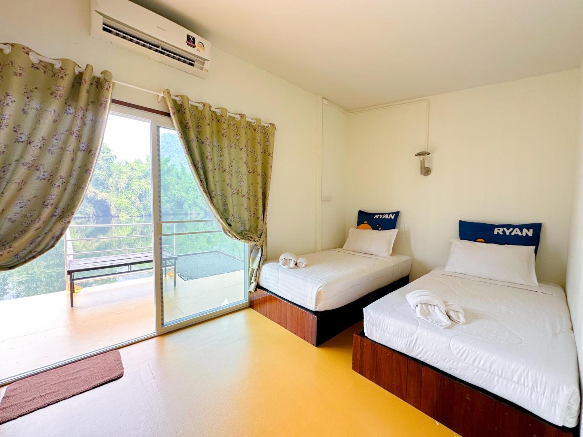 ชอว์ งาทอง รีสอร์ต Chor Ngar Thong Erawan Kanchanaburi Otel Dış mekan fotoğraf